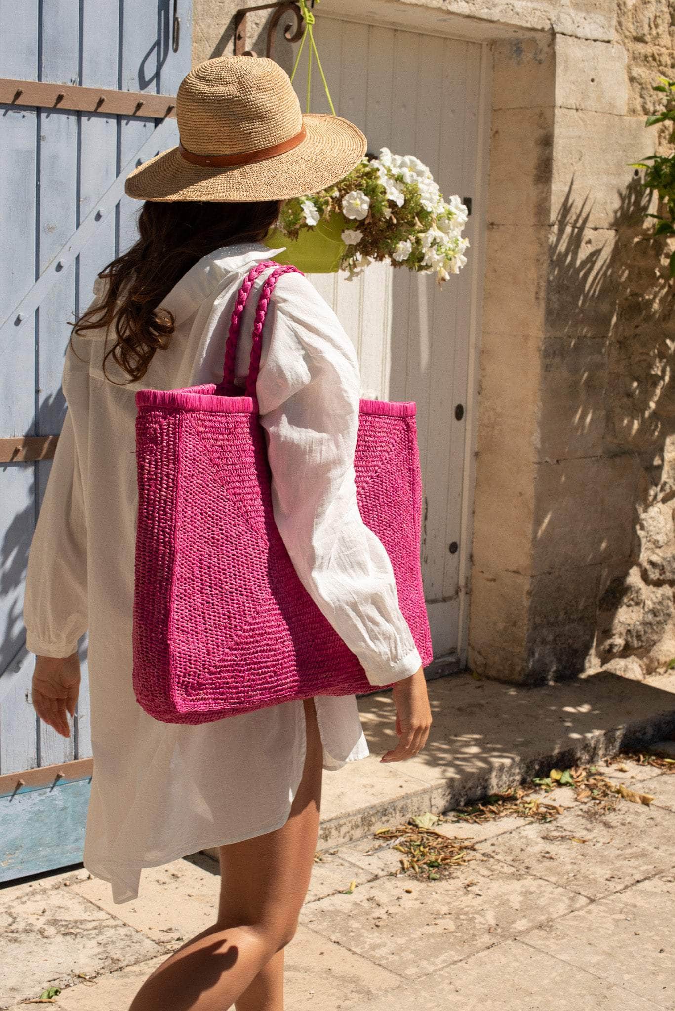POUMPOUM CABAS Panier en raphia rose fushia