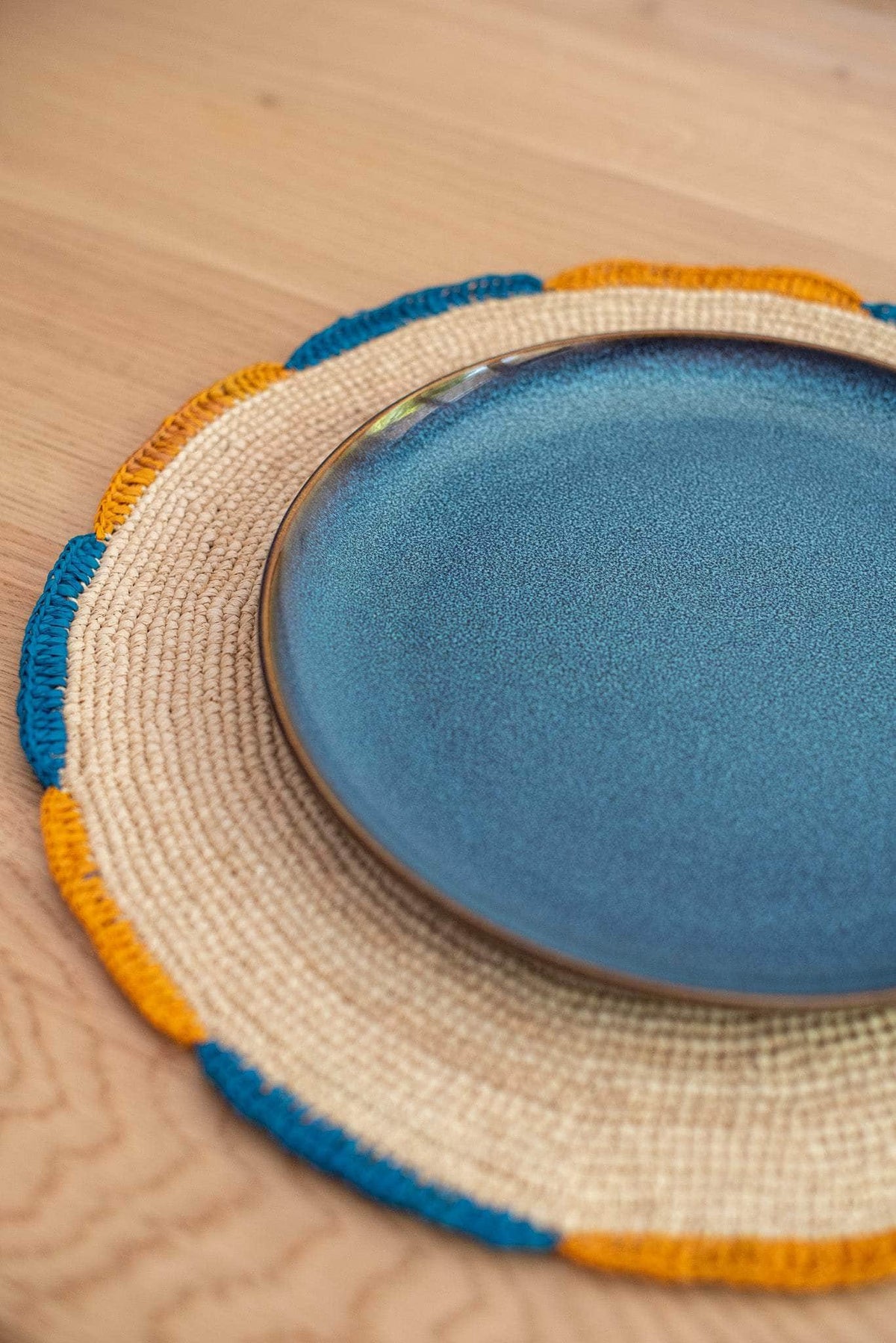 Set de table Pio Bleu et Safran - sous-assiette raphia fait main