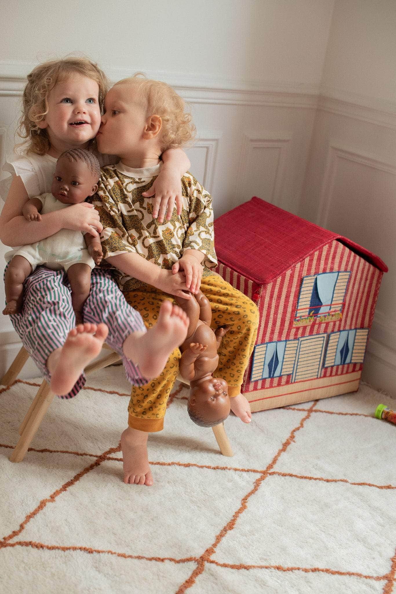 Maison Basque - intérieur coffre raphia Poumpoum Kids
