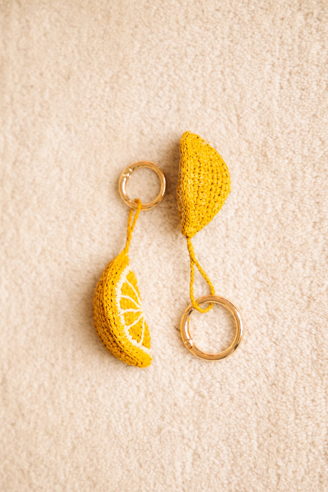 Porte-clé Citron - porte-clé raphia jaune fait main Poumpoum