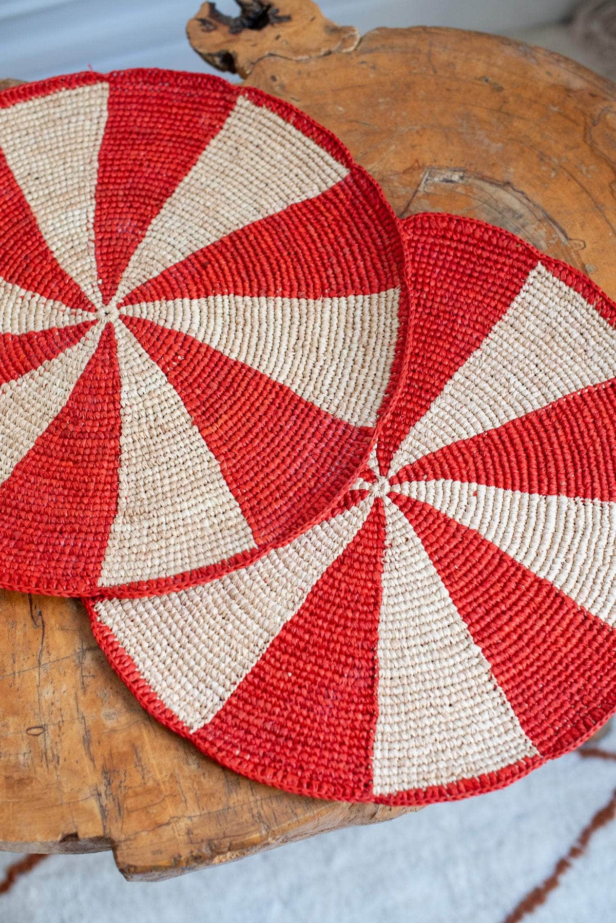 Set de table Pio Rosace Rouge - décoration table été raphia Madagascar