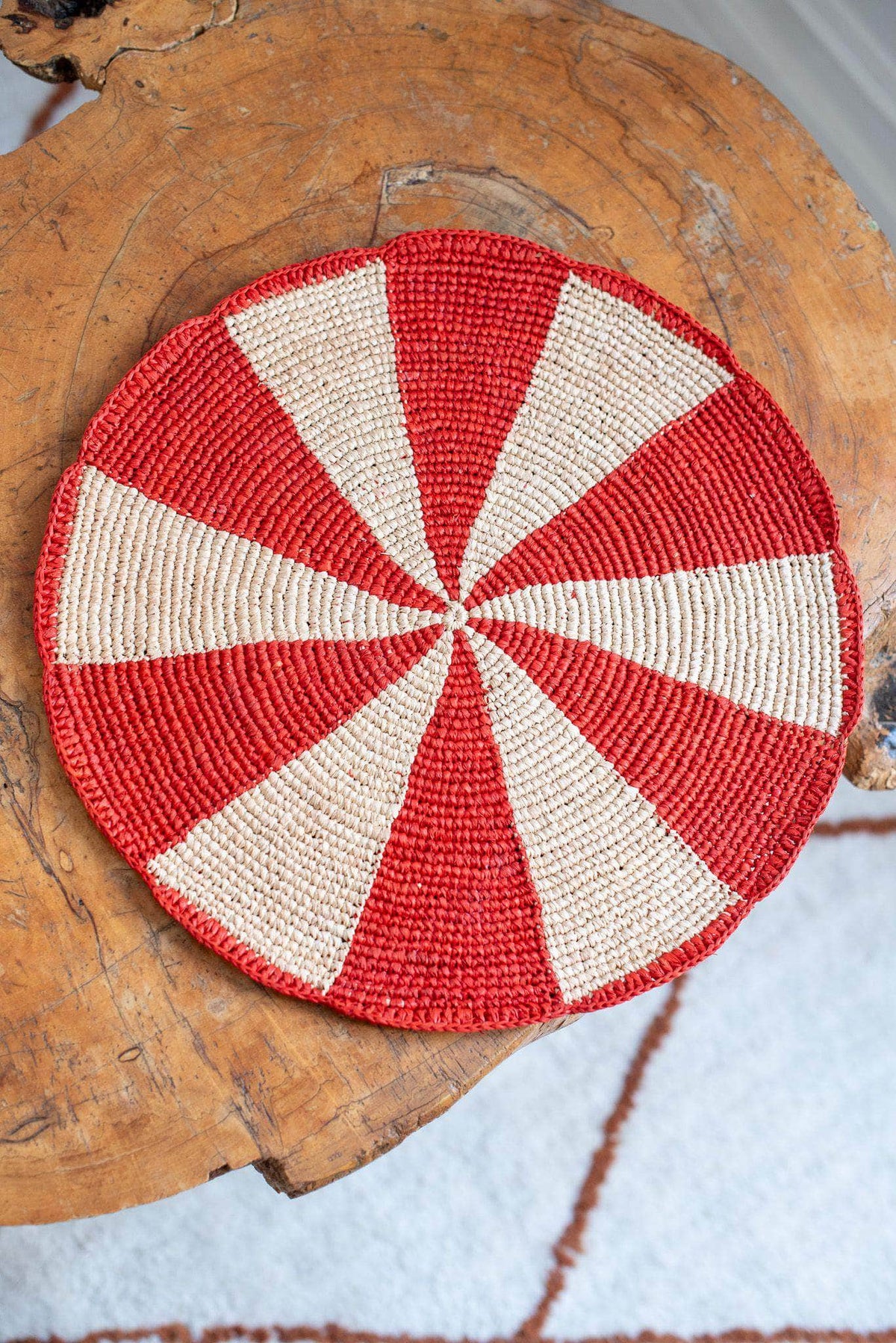 Set de table Pio Rosace Rouge - sous-assiette raphia fait main
