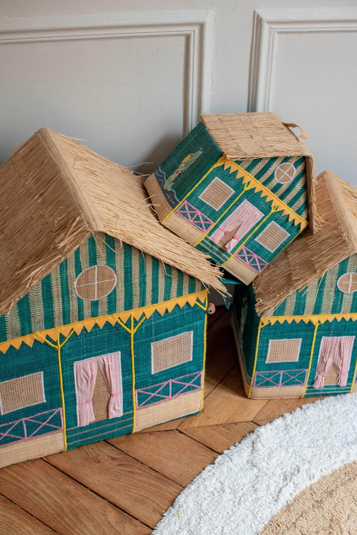 Maison Tahiti - intérieur coffre raphia Poumpoum Kids